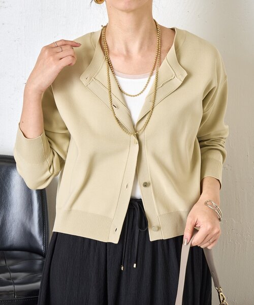Jena espace merveilleux(ジェナ エスパスメルヴェイユ)の「【ロングシーズン使える】金ボタンクルーニットカーディガン(ニット/セーター・レディース・アイボリー/チャコールグレー/レッド・FREE)」の7枚目の写真