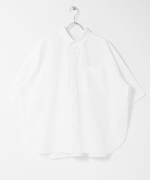 ■かぐれ■ワイドハーフスリーブシャツ　ホワイト かぐれ（カグレ）の「ワイドハーフスリーブシャツ（シャツ/ブラウス