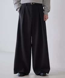 LUENNA（ルエナ）の「スラックス（スラックス）」