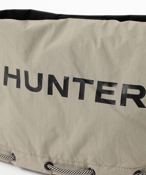 HUNTER(ハンター)の「【WEB限定】HUNTER / トラベル マルチファンクション サコッシュ(ショルダーバッグ・レディース・グレー/ブラック・ONE SIZE)」の7枚目の写真