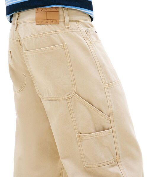 tommy jeans（トミー ジーンズ）の「ジェイミーカーペンターパンツ（チノパンツ・メンズ・アイボリー/ブラック・X-LARGE/LARGE/MEDIUM/SMALL）」の6枚目の写真
