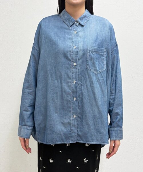 LOUNGEDRESS（ラウンジドレス）の「【@_shirabe.s_コラボ】シアーデニムタックシャツ（シャツ/ブラウス・レディース・ブルー・FREE）」の16枚目の写真