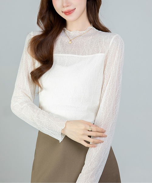 AMAJI(アマジ)の「シアーブラウス(シャツ/ブラウス・レディース・ホワイト/ブラック・SMALL/MEDIUM/LARGE/X-LARGE)」の1枚目の写真