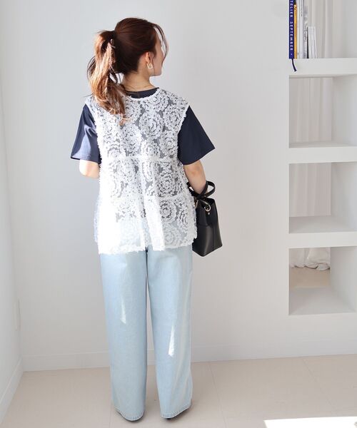 le.coeur blanc(ルクールブラン)の「TORRAZZO DONNA別注フラワーレースノースリ(シャツ/ブラウス・レディース・ホワイト/ブラック・38)」の19枚目の写真