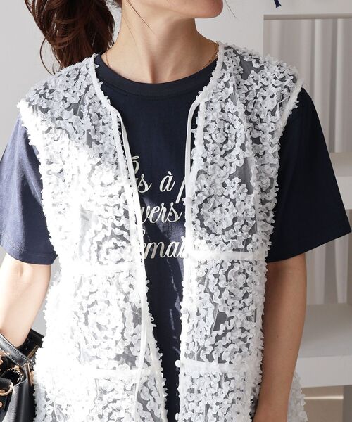 le.coeur blanc(ルクールブラン)の「TORRAZZO DONNA別注フラワーレースノースリ(シャツ/ブラウス・レディース・ホワイト/ブラック・38)」の22枚目の写真