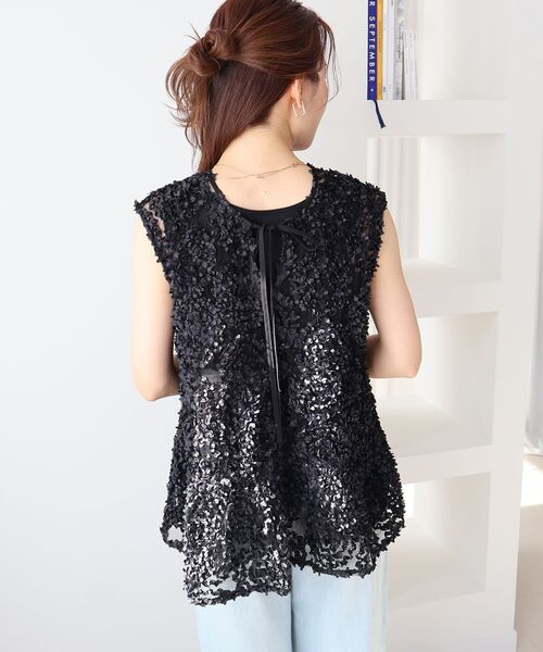 le.coeur blanc(ルクールブラン)の「TORRAZZO DONNA別注フラワーレースノースリ(シャツ/ブラウス・レディース・ホワイト/ブラック・38)」の3枚目の写真