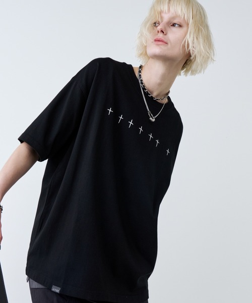 AIVER（アイバー）の「AIVER　S GRAVE S/S TEE (MONO)（Tシャツ/カットソー・メンズ・ブラック/チャコールグレー・SMALL/MEDIUM/LARGE）」の4枚目の写真