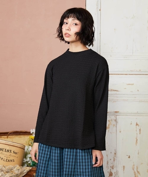 Jocomomola(ホコモモラ)の「Techos シャーリングカットソー(Tシャツ/カットソー・レディース・ブラック/ピンク・40)」の1枚目の写真