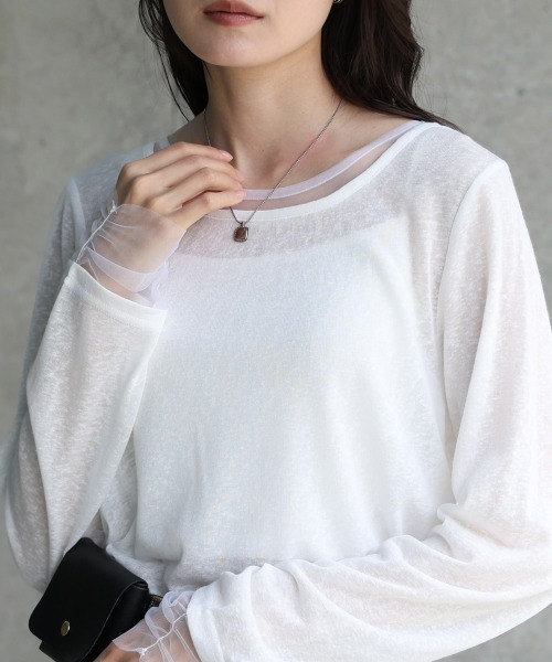 Bab(バブ)の「【1枚でもインナー使いにもおすすめ】チュールレイヤード風カットソー(Tシャツ/カットソー・レディース・ベージュ/オフホワイト/グレー・M)」の2枚目の写真