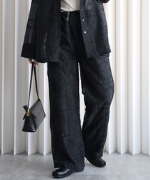 YENNA（イェンナ）の「エンブロイダリーレース イージーワイドパンツ（その他パンツ）」