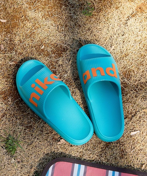 niko and...（ニコアンド）の「ニコロゴシャワーサンダル（サンダル・レディース・アイボリー/ブラック/スカイブルー/ピンク/オフホワイト・LARGE/MEDIUM）」の7枚目の写真