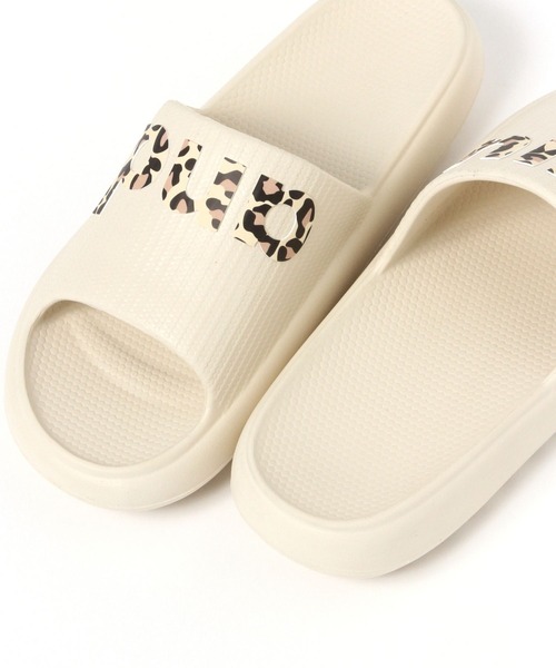 niko and...（ニコアンド）の「ニコロゴシャワーサンダル（サンダル・レディース・アイボリー/ブラック/スカイブルー/ピンク/オフホワイト・LARGE/MEDIUM）」の21枚目の写真