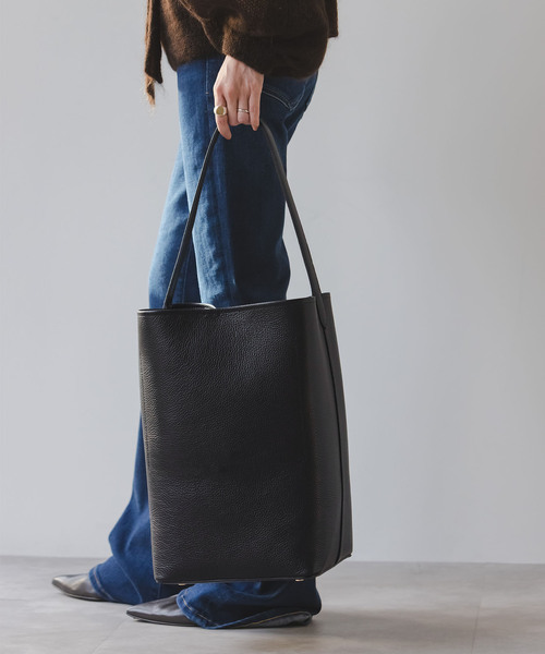 INNUE(イヌエ)の「《追加2》INNUE/イヌエ レザートートBAG(トートバッグ・レディース・ブラック/アイボリー/ブラウン・FREE)」の18枚目の写真