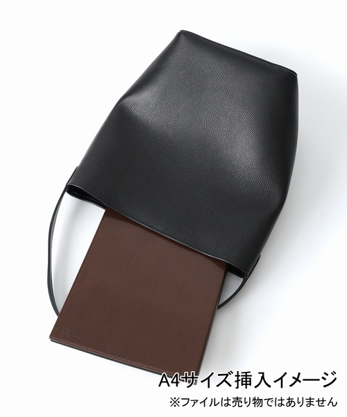 INNUE(イヌエ)の「《追加2》INNUE/イヌエ レザートートBAG(トートバッグ・レディース・ブラック/アイボリー/ブラウン・FREE)」の4枚目の写真