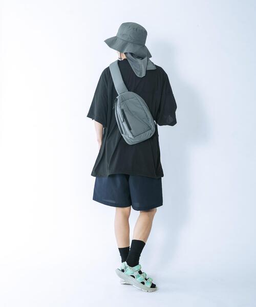 EKAL(エカル)の「Pertex ワンショルダーバッグ(ショルダーバッグ・メンズ・グレー/ブラック・ONE)」の16枚目の写真