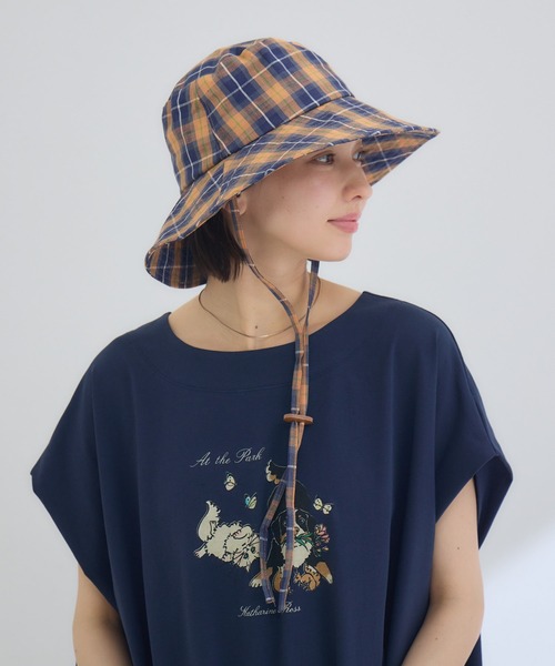 KATHARINE ROSS(キャサリンロス)の「【KATHARINE ROSS】【JUNK PRODUCTIONS】【UV/COOL/撥水/ウォッシャブル】チェック柄 ストラップ付バケットハット(ハット・レディース・ブルー/オレンジ・MEDIUM)」の21枚目の写真