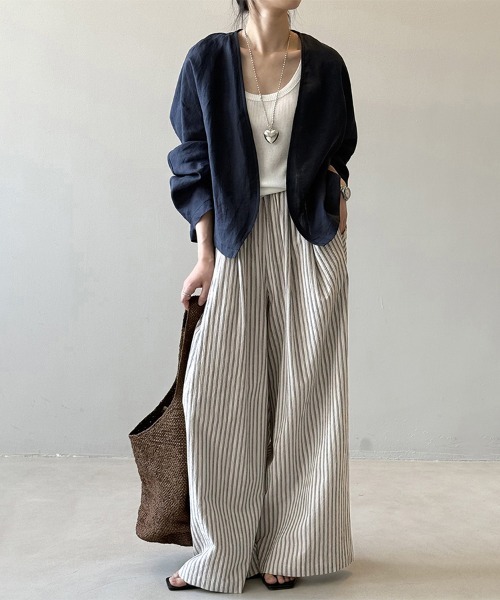 ONEP STAR(ワンピスター)の「ワイドシルエットストライプパンツ(その他パンツ・レディース・ネイビー/ベージュ・MEDIUM/LARGE/X-LARGE)」の13枚目の写真