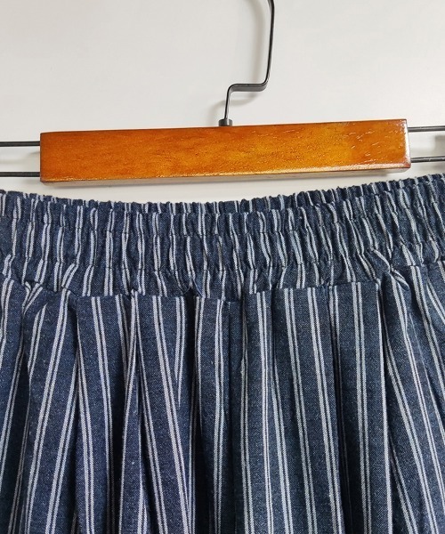 ONEP STAR(ワンピスター)の「ワイドシルエットストライプパンツ(その他パンツ・レディース・ネイビー/ベージュ・MEDIUM/LARGE/X-LARGE)」の14枚目の写真