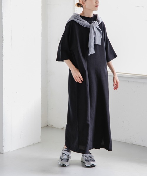 FORK&SPOON（フォークアンドスプーン）の「FORK&SPOON　リネン混プルオーバーワンピース（ワンピース・レディース・ブラック/ブルー系その他/レッド/キャメル・1/2）」の2枚目の写真