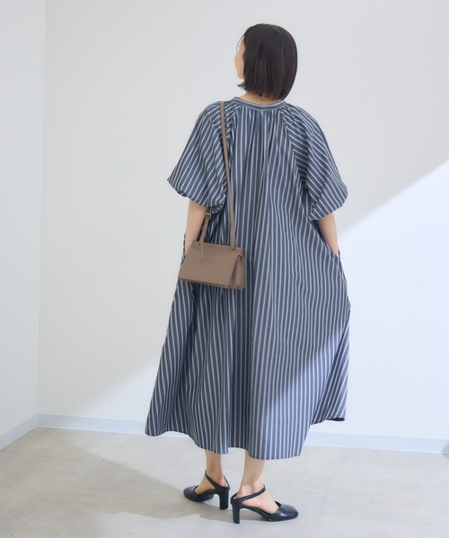 KATHARINE ROSS(キャサリンロス)の「【PILLINI/ピリーニ】スキッパーストライプワンピース(ワンピース・レディース・ブラック/ライトブルー/キャメル・FREE)」の9枚目の写真