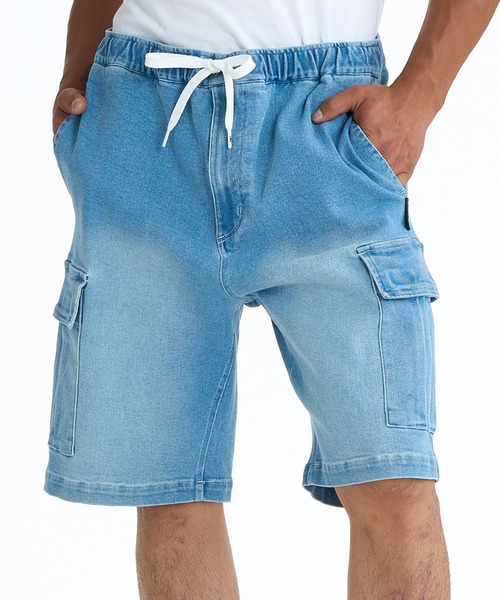 DC SHOES(ディーシーシューズ)の「ディーシーシューズ アウトドアカジュアル ショートパンツ 26 WIDE CARGO SHORT(デニムパンツ・メンズ・ブラック/ブルー・M/L/LL)」の1枚目の写真