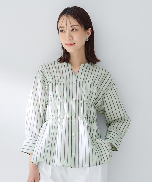 UNTITLED(アンタイトル)の「ストライプシャーリングブラウス(シャツ/ブラウス・レディース・カーキ系2/グリーン系3/ベージュ系2・50/48/44/04/02/00)」の1枚目の写真