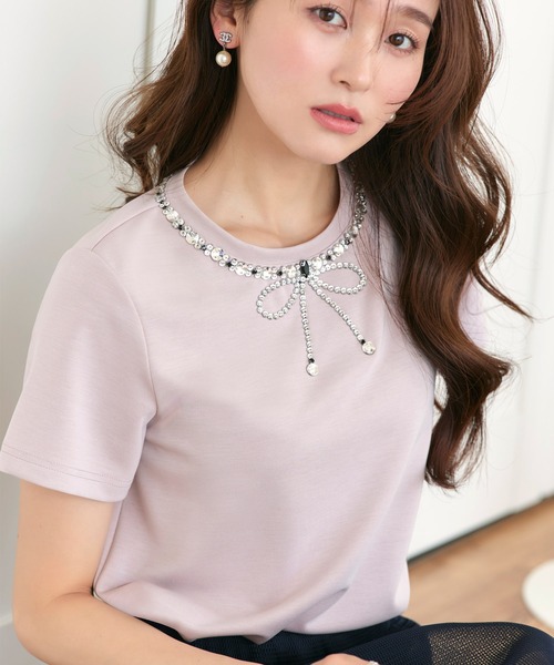 RUIRUE BOUTIQUE(ルイルエブティック)の「洗える ストレッチ | ドレスTシャツ ( ビジュー リボン ) | トップス・Tシャツ・カットソー・半袖Tシャツ・きれいめTシャツ・白Tシャツ(Tシャツ/カットソー・レディース・ブラック/ホワイト/ピンク・L/M)」の15枚目の写真