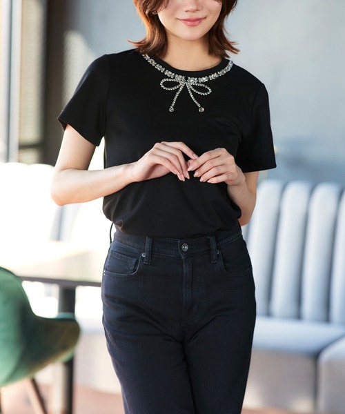 RUIRUE BOUTIQUE(ルイルエブティック)の「洗える ストレッチ | ドレスTシャツ ( ビジュー リボン ) | トップス・Tシャツ・カットソー・半袖Tシャツ・きれいめTシャツ・白Tシャツ(Tシャツ/カットソー・レディース・ブラック/ホワイト/ピンク・L/M)」の21枚目の写真
