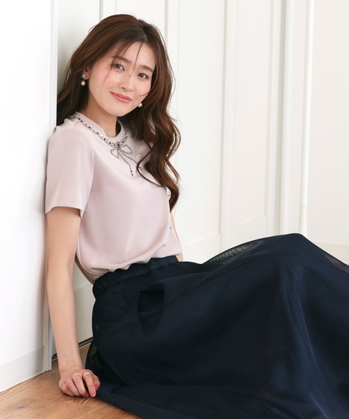 RUIRUE BOUTIQUE(ルイルエブティック)の「洗える ストレッチ | ドレスTシャツ ( ビジュー リボン ) | トップス・Tシャツ・カットソー・半袖Tシャツ・きれいめTシャツ・白Tシャツ(Tシャツ/カットソー・レディース・ブラック/ホワイト/ピンク・L/M)」の18枚目の写真