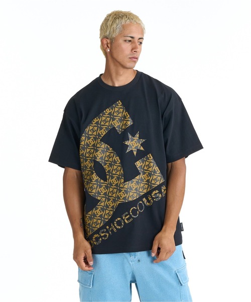DC SHOES(ディーシーシューズ)の「DC SHOES メンズ 26 BIGSTAR SS Tシャツ 【2026年春夏モデル】(Tシャツ/カットソー・メンズ・ホワイト/ブラック・MEDIUM/X-LARGE/LARGE)」の1枚目の写真