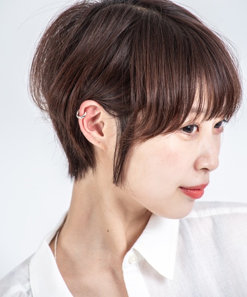 TOM WOOD（トムウッド）の「【TOMWOOD】Ear Cuff Slim　 シルバー イヤーカフ　ユニセックス（イヤーカフ・レディース・シルバー・S/M）」の9枚目の写真