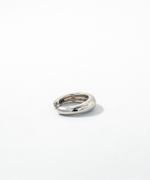 TOM WOOD(トムウッド)の「【TOMWOOD】Ear Cuff Slim シルバー イヤーカフ ユニセックス(イヤーカフ・レディース・シルバー・S/M)」の18枚目の写真