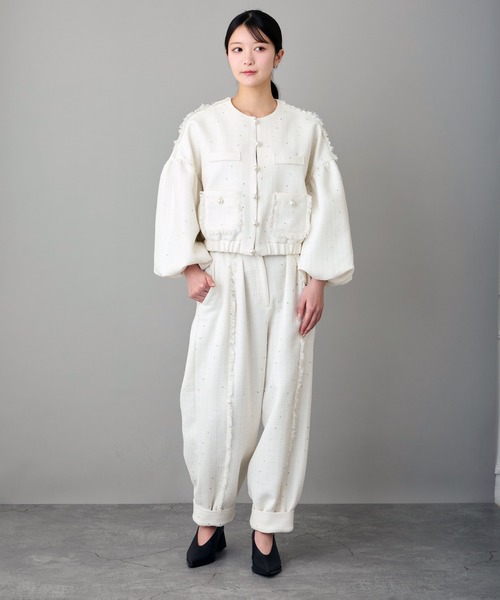 Ranerrh（ラネリ）の「スパンコールツイードタックパンツ【結婚式・二次会・パーティー】【入卒園・入卒式】【オケージョン・セレモニー】【パンツスタイルウエディング】（スラックス・レディース・オフホワイト/ブラック・38）」の19枚目の写真