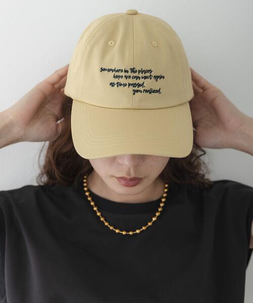 URBAN RESEARCH Sonny Label（アーバンリサーチサニーレーベル）の「エンブロイダリーメッセージキャップ（キャップ・レディース・ブルー/ブラウン/イエロー・ONE）」の3枚目の写真