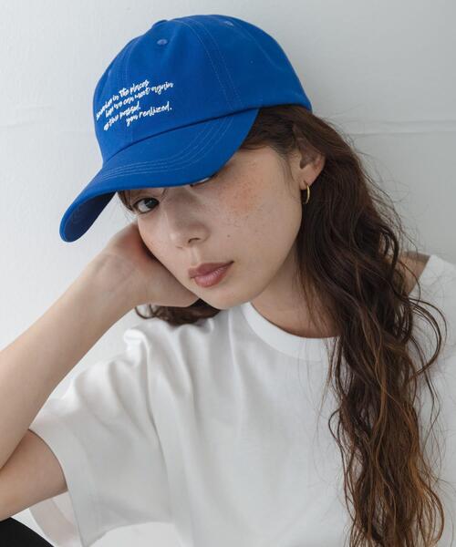 URBAN RESEARCH Sonny Label（アーバンリサーチサニーレーベル）の「エンブロイダリーメッセージキャップ（キャップ・レディース・ブルー/ブラウン/イエロー・ONE）」の2枚目の写真