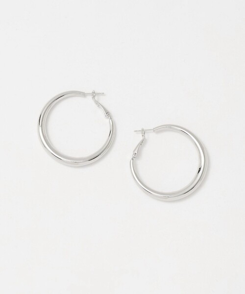 BEAUTY&YOUTH UNITED ARROWS(ビューティーアンドユースユナイテッドアローズ)の「ボリューム ライン フープピアス(ピアス(両耳用)・レディース・ゴールド/シルバー・FREE)」の1枚目の写真