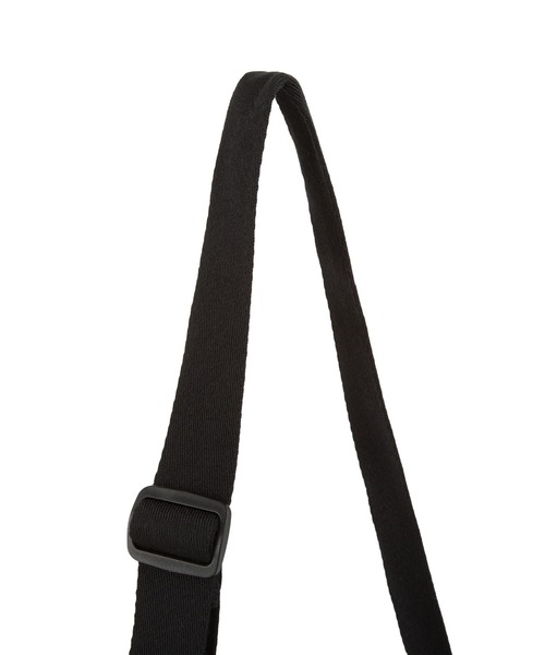 Champion(チャンピオン)の「チャンピオン 2WAY トートショルダー 58902(ショルダーバッグ・レディース・ブラック/アイボリー・FREE)」の11枚目の写真