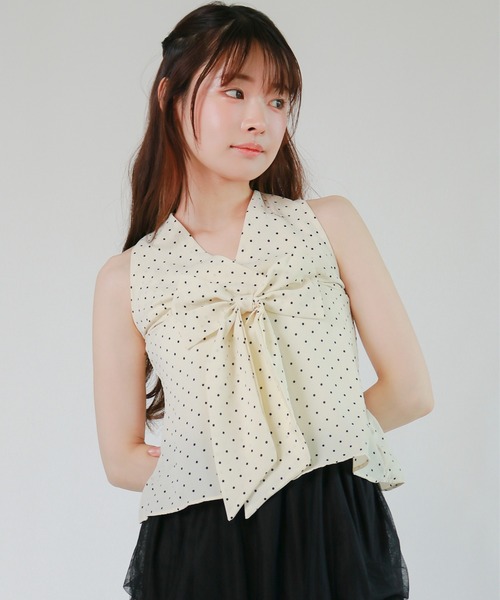 mic by Olu.(ミックバイオルドット)の「< ZOZOTOWN限定 >ドットリボンホルタートップス(シャツ/ブラウス・レディース・アイボリー/ブラック・FREE)」の3枚目の写真