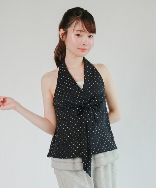 mic by Olu.(ミックバイオルドット)の「< ZOZOTOWN限定 >ドットリボンホルタートップス(シャツ/ブラウス・レディース・アイボリー/ブラック・FREE)」の8枚目の写真
