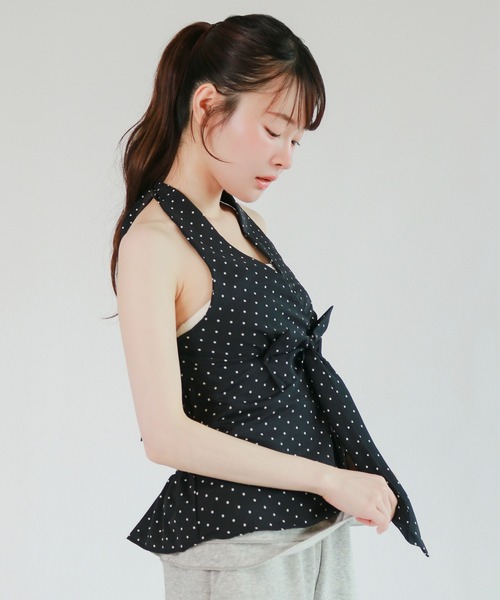 mic by Olu.(ミックバイオルドット)の「< ZOZOTOWN限定 >ドットリボンホルタートップス(シャツ/ブラウス・レディース・アイボリー/ブラック・FREE)」の9枚目の写真