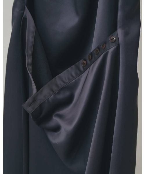 TODAYFUL(トゥデイフル)の「Asymmetry Satin Dress 12610322(ワンピース・メンズ・インディゴブルー/ブラウン・36/38)」の15枚目の写真