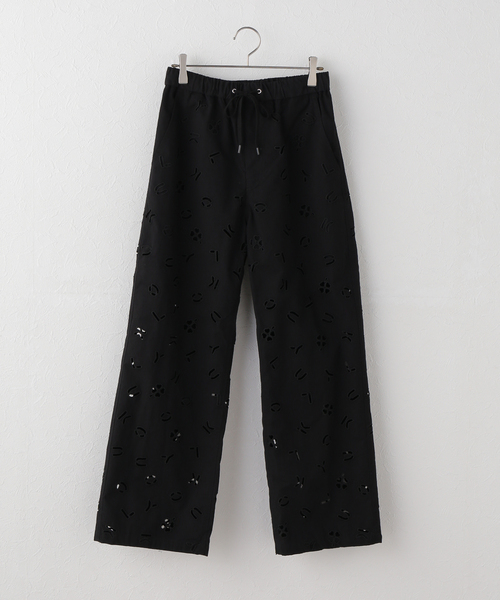 Spick & Span(スピックアンドスパン)の「WHITE FIELD / ホワイトフィールド 別注カットワークパンツ(その他パンツ・レディース・ホワイト/ブラック・FREE)」の2枚目の写真