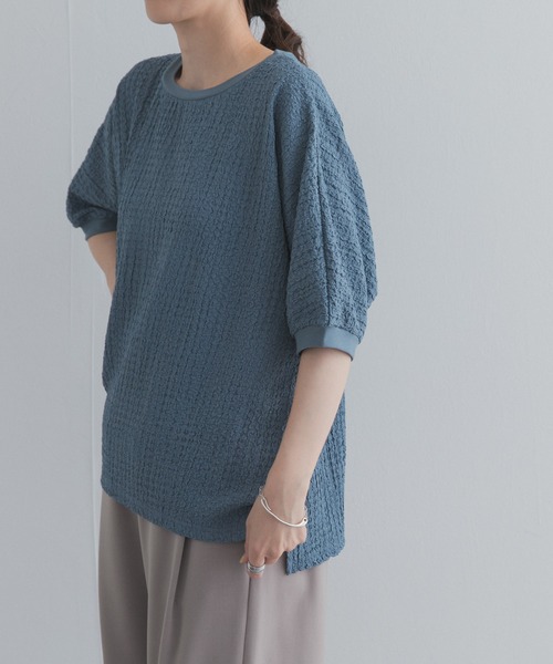 URBAN RESEARCH DOORS(アーバンリサーチドアーズ)の「ワッシャーカットドルマンプルオーバー(Tシャツ/カットソー・レディース・チャコールグレー/ブルー/グレー系その他・FREE)」の3枚目の写真