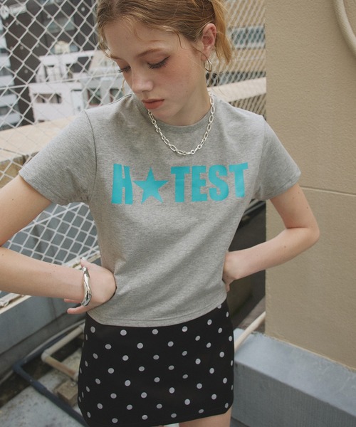 Mili affinity(ミリアフィニティー)の「HOTESTロゴTシャツ(Tシャツ/カットソー・レディース・杢グレー/ブラック/レッド/ピンク/オフホワイト・FREE)」の12枚目の写真