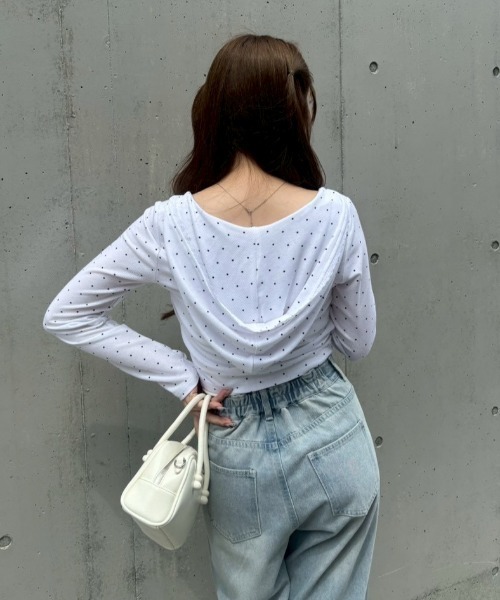 continuer de NICE CLAUP(コンティニューデナイスクラップ)の「【UVカット率90%】刺しゅうUVカットスクエアパーカー(Tシャツ/カットソー・レディース・ブラック/ピンク/アイボリー/ブラウン/ドット/ブラック系その他・FREE)」の10枚目の写真