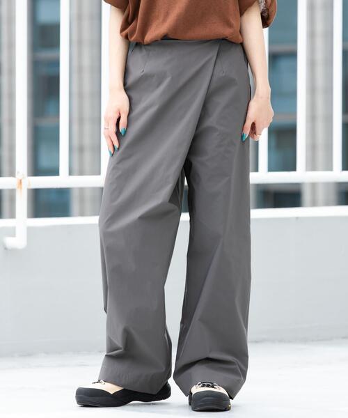 EKAL（エカル）の「『接触冷感/イージーケア』SOLOTEXラップパンツ（その他パンツ・レディース・チャコールグレー/ブラック/ネイビー・ONE）」の3枚目の写真