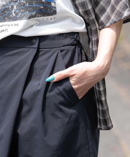 EKAL（エカル）の「『接触冷感/イージーケア』SOLOTEXラップパンツ（その他パンツ・レディース・チャコールグレー/ブラック/ネイビー・ONE）」の22枚目の写真