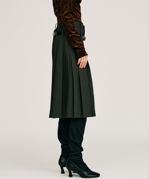PRANK PROJECT(プランクプロジェクト)の「【2026Autumn Pre-Order】ダブルウエストプリーツハーフパンツ / Double-Waist Pleated Half Pants(その他パンツ・レディース・カーキ/グレー/ブラック・38/36)」の15枚目の写真