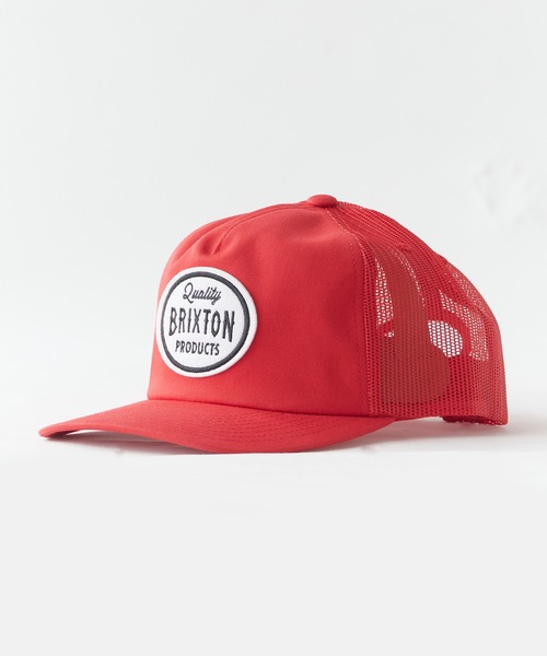 BRIXTON(ブリクストン)の「BRIXTON/ブリクストン HENRY MP TRUCKER ミディアムプロファイル フェルト刺繍 フラットバイザー メッシュ 6Pキャップ スナップバック ストリートメンズ 2026年 夏 夏服(キャップ・メンズ・ブラック/レッド・ONE SIZE)」の2枚目の写真
