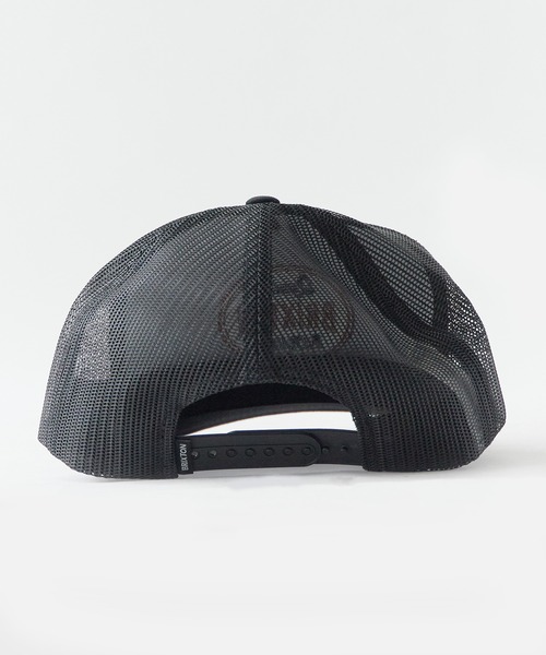BRIXTON(ブリクストン)の「BRIXTON/ブリクストン HENRY MP TRUCKER ミディアムプロファイル フェルト刺繍 フラットバイザー メッシュ 6Pキャップ スナップバック ストリートメンズ 2026年 夏 夏服(キャップ・メンズ・ブラック/レッド・ONE SIZE)」の10枚目の写真
